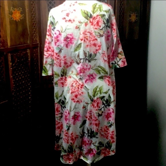 Show me your MUMU Robe - Picture 3 of 8